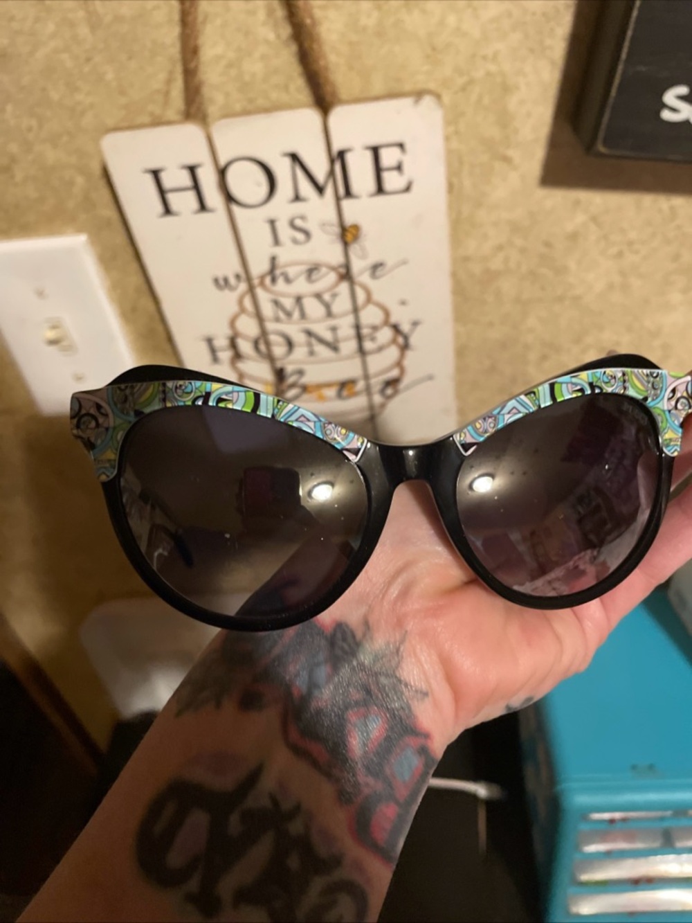 Pucci sunglasses no case authentic